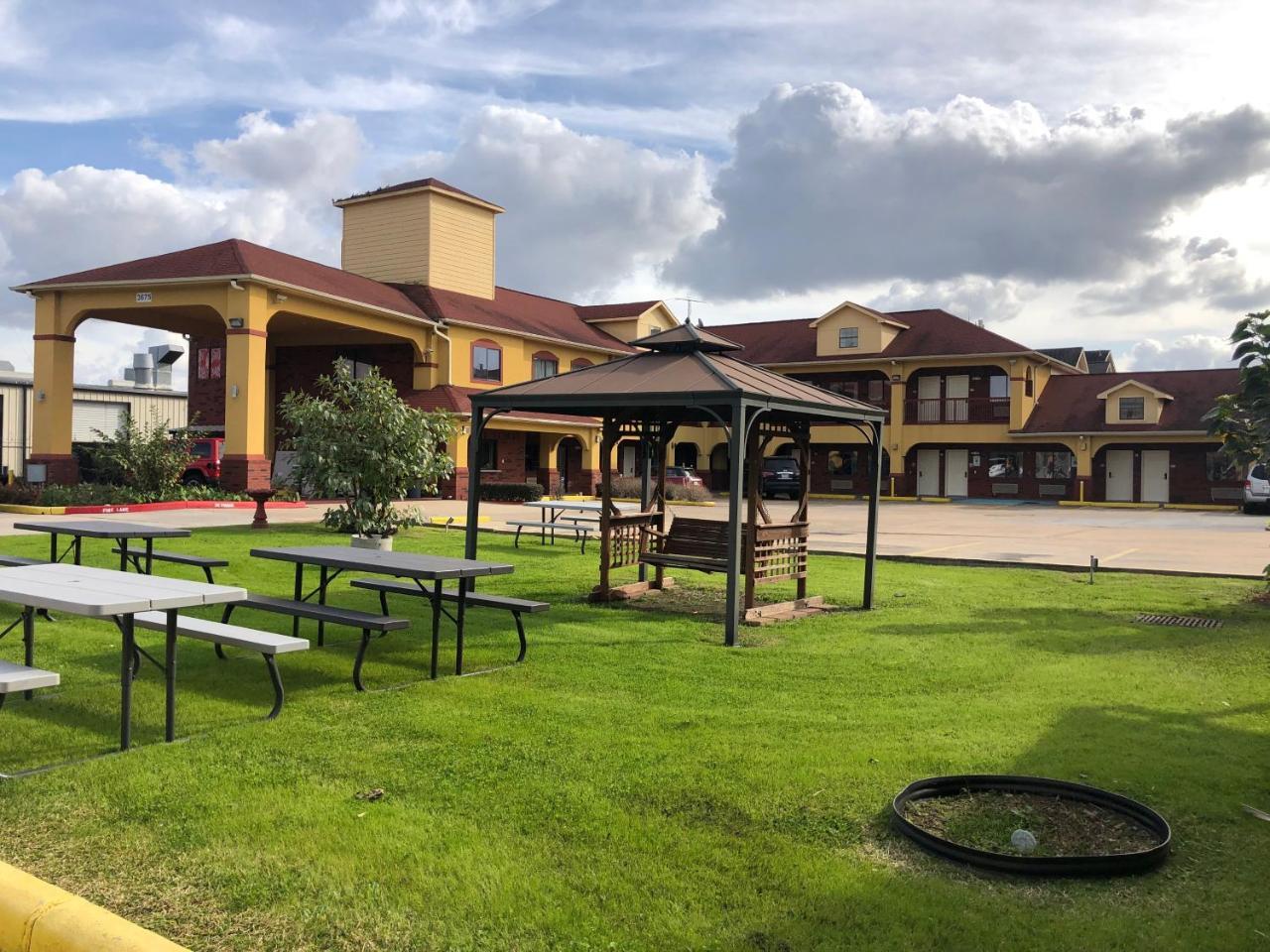 Raintree Inn And Suites Houston Exterior foto